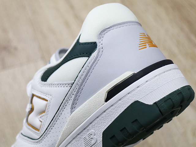 NEW BALANCE BB550PWC “GREEN”01