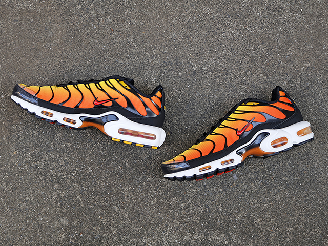 AIR MAX PLUS “SUNSET 2024”01
