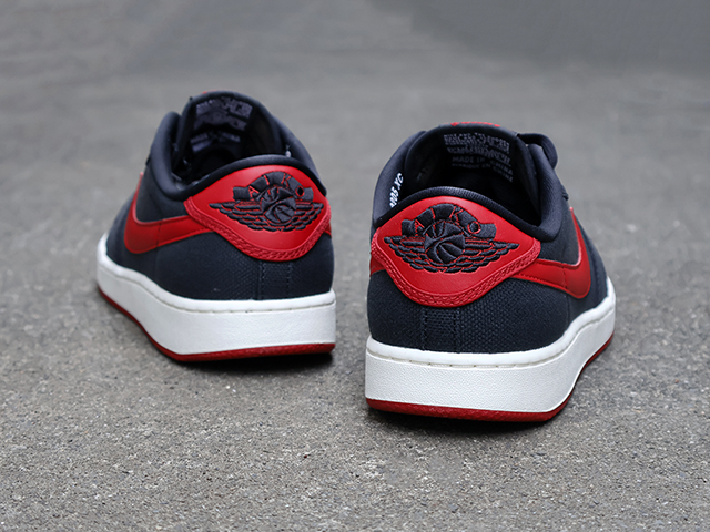 AIR JORDAN 1 KO LOW “BLACK/VARSITY RED”01