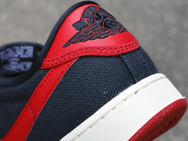 AIR JORDAN 1 KO LOW “BLACK/VARSITY RED”01