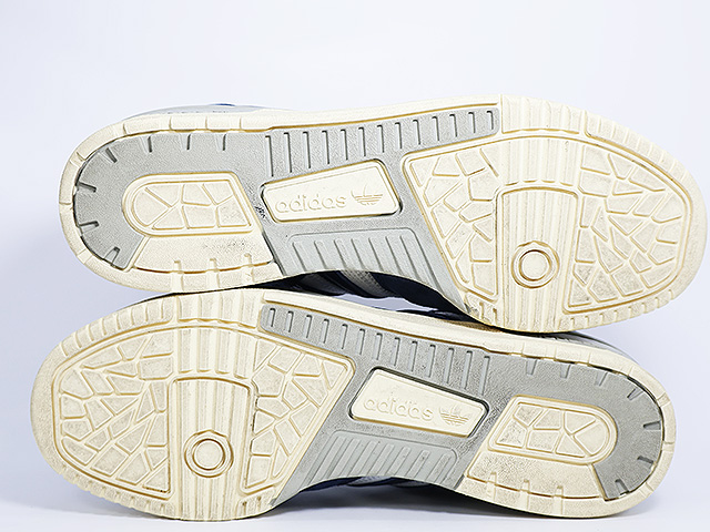RIVALRY LOW EB k-77438-8 - 8