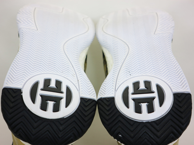 HARDEN VOL.3 s-12601-7 - 7