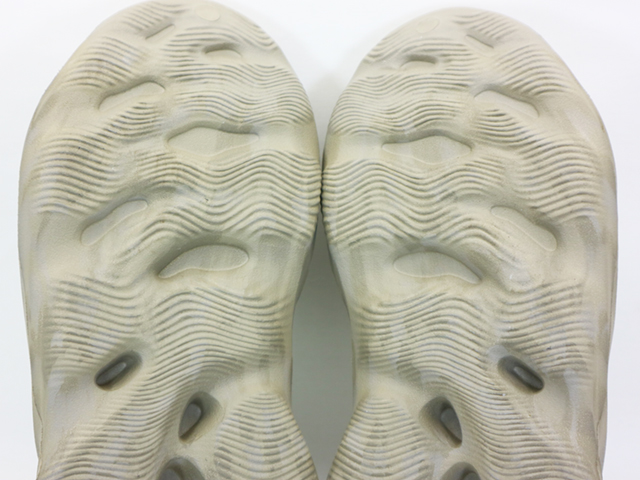 YEEZY FOAM RUNNER s-12615-1 - 8