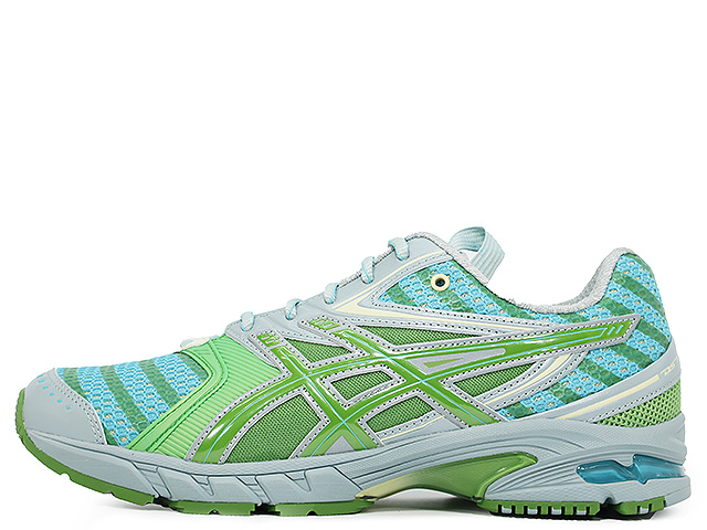 UB9-S GEL-DS TRAINER 14