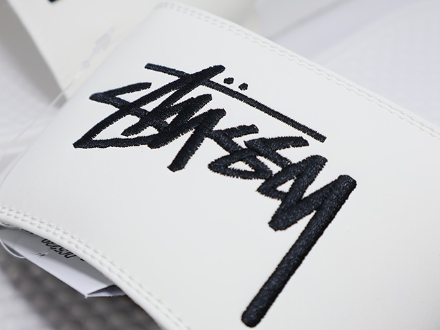 BENASSI/STUSSY DC5239-100 - 4