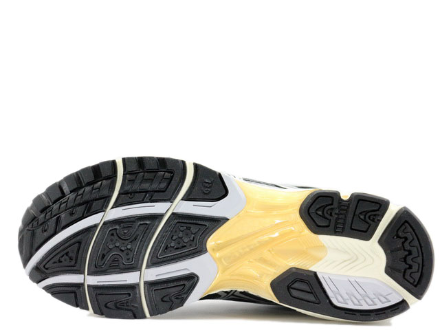 GEL-NIMBUS 10.1 1203A543-020 - 6
