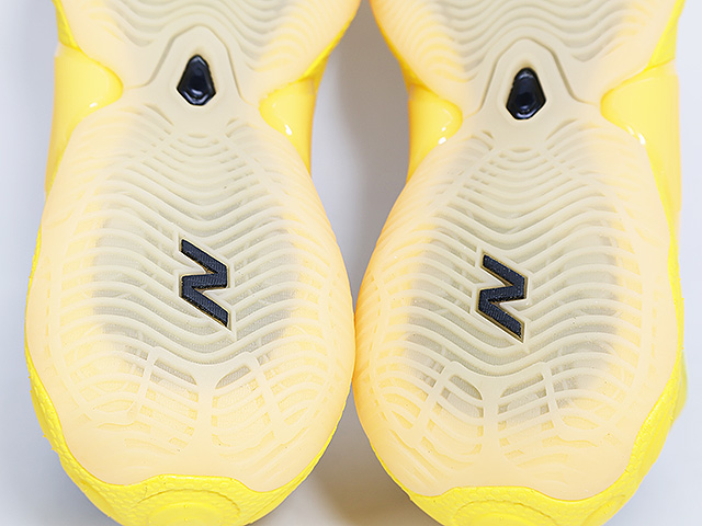 FRESH FOAM BB V3 k-77495-10 - 6