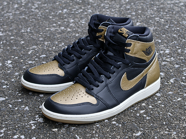 AIR JORDAN 1 RETRO HIGH OG “BLACK/METALLIC GOLD”01