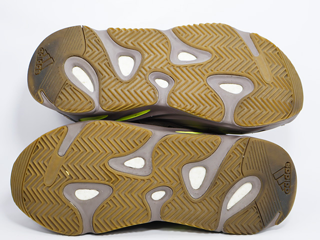 YEEZY BOOST 700 k-77514-64 - 8