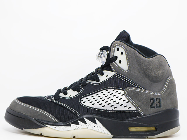 AIR JORDAN 5 RETRO