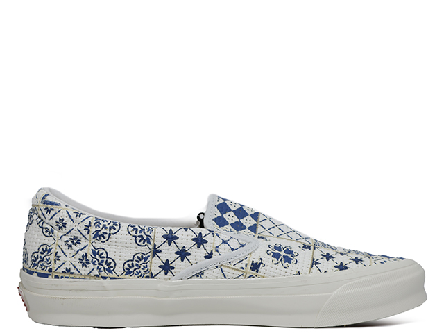 OG CLASSIC SLIP ON VN0A32QNWHT - 1