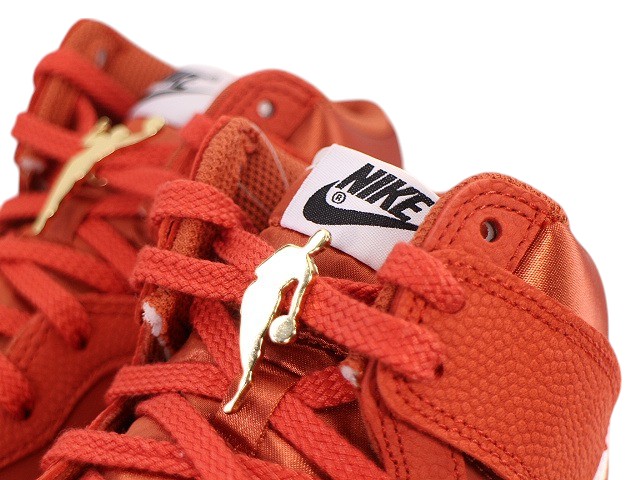 Nike Dunk High レトロPRM EMB NIKE] NIKE DUNK HIGH RETRO PRM EMB 