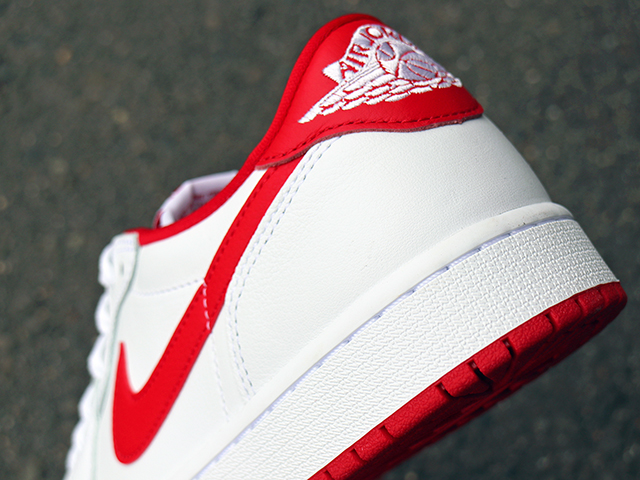 AIR JORDAN 1 RETRO LOW OG “WHITE/UNIVERSITY RED”01