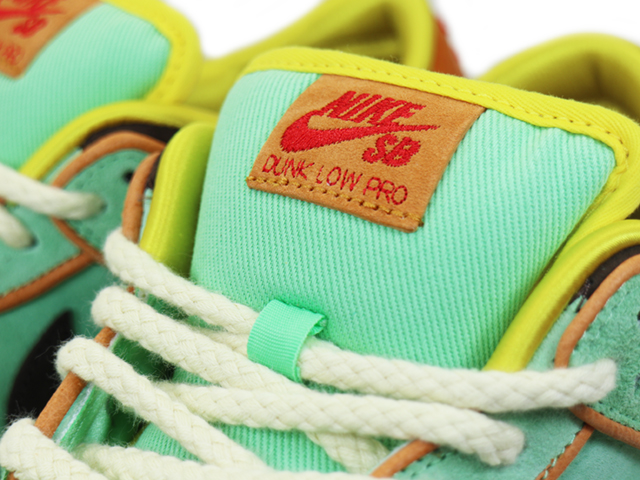 SB DUNK LOW PRO QS HF3058-300 - 3