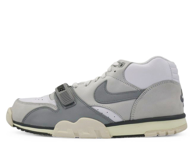 AIR TRAINER 1