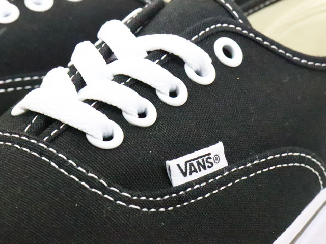 AUTHENTIC 688084-0001 - 4