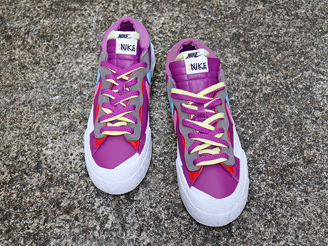 BLAZER LOW “SACAI x KAWS” PURPLE01