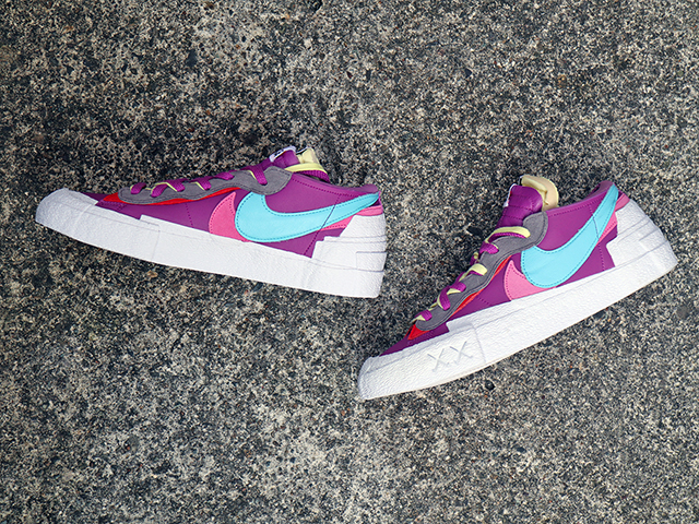 BLAZER LOW “SACAI x KAWS” PURPLE01