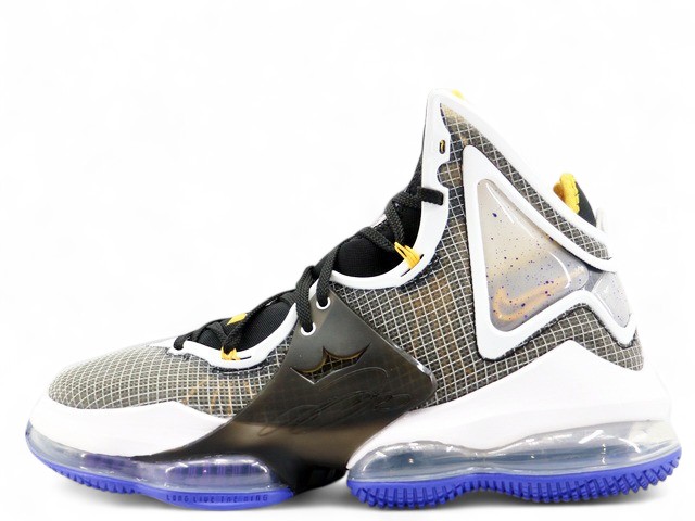 LEBRON 19