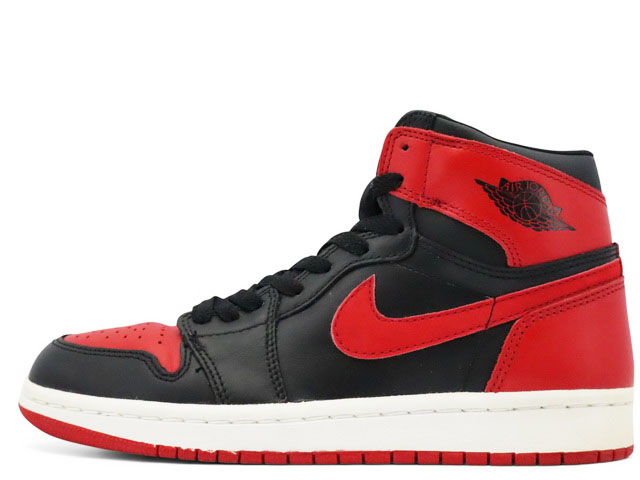 AIR JORDAN 1 RETRO