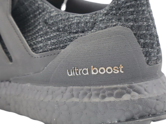 WMNS ULTRA BOOST F36123 - 5