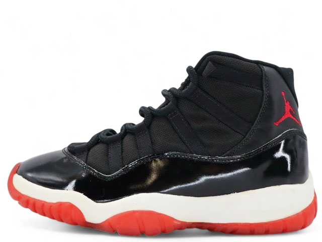 AIR JORDAN 11