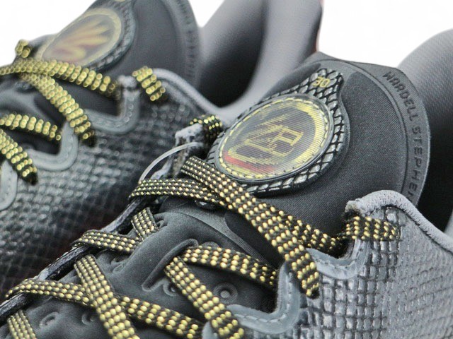 CURRY 12 LNY 6004077-001 - 5