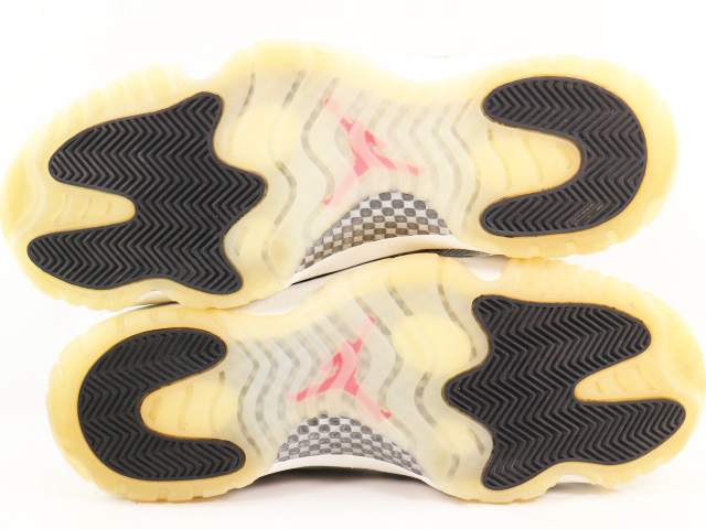 AIR JORDAN 11 RETRO LOW f-6858-01 - 6