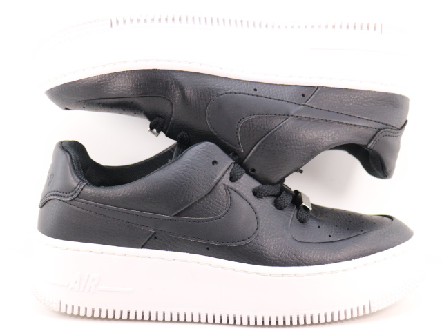 WMNS AF1 SAGE LOW f-6871-01 - 2