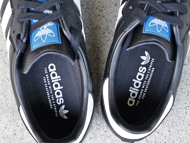 SAMBA ADV BLACK/WHITE01