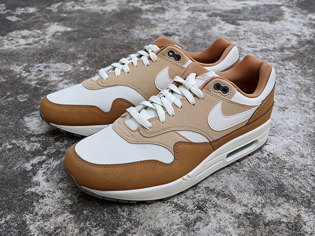 WMNS AIR MAX 1 87 “FLAX”01