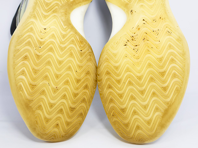 YEEZY BSKTBL k-77792-5 - 6