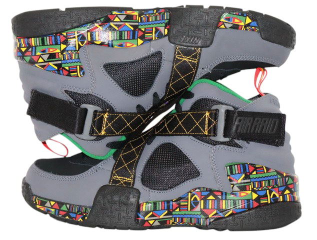 AIR RAID h-29934-2 - 1