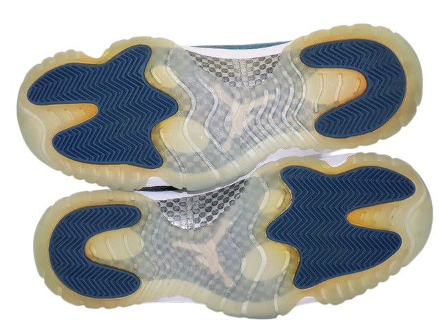 AIR JORDAN 11 RETRO LOW LE h-29935-9 - 7