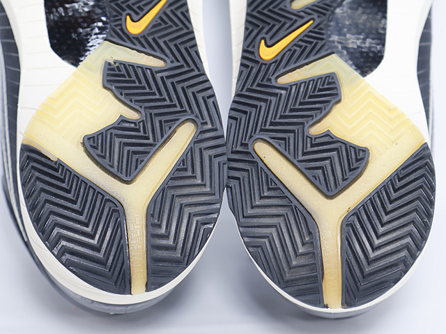 KOBE 4 PROTRO UNDFTD PE k-77918-8 - 7