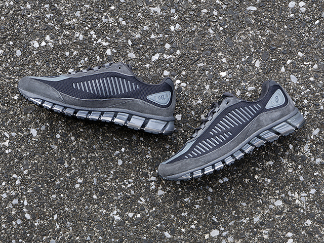 GEL-QUANTUM 360 I AMP “BLACK”01