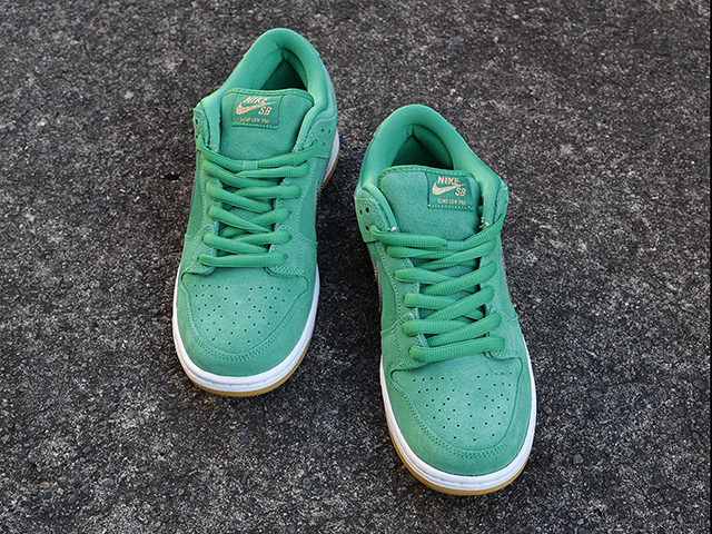 SB DUNK LOW PRO “ST. PATRICK’S DAY”01