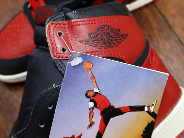 AIR JORDAN 1 HIGH BLACK/RED 198501