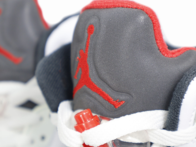AIR JORDAN 5 RETRO 136027-104-k-77961-2 - 4