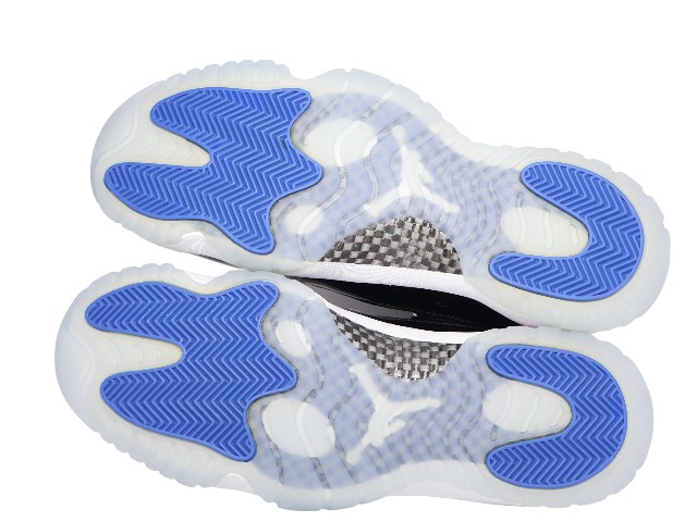 AIR JORDAN 11 RETRO LOW FV5104-004-k-77987-3 - 5