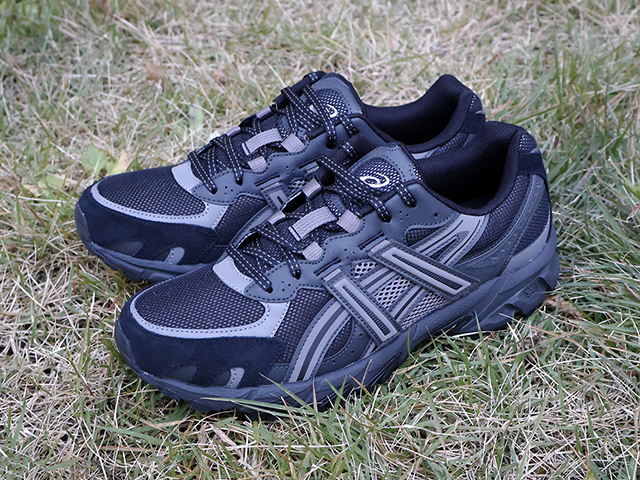 GEL-SONOMA TR62 “BLACK”01