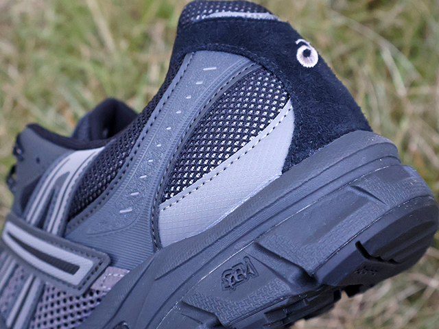 GEL-SONOMA TR62 “BLACK”01