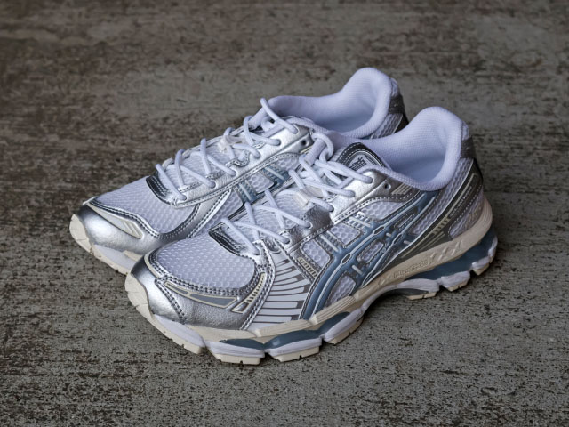 GEL-KAYANO 12.1 WHITE/DOLPHIN GREY01