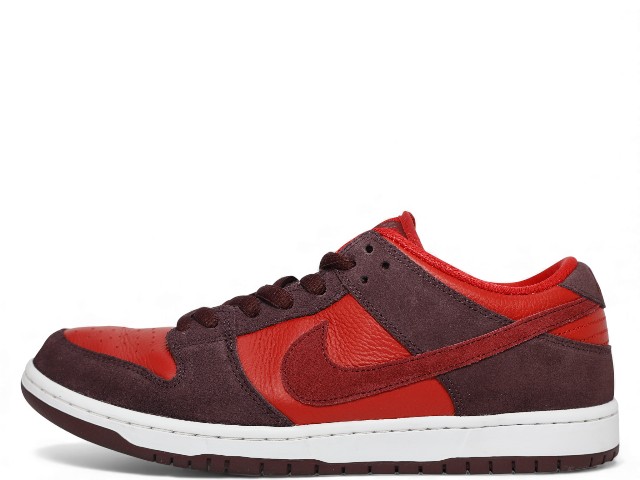 SB DUNK LOW PRO