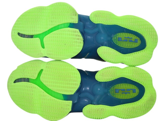 LEBRON 19 EP h-30121-2 - 9