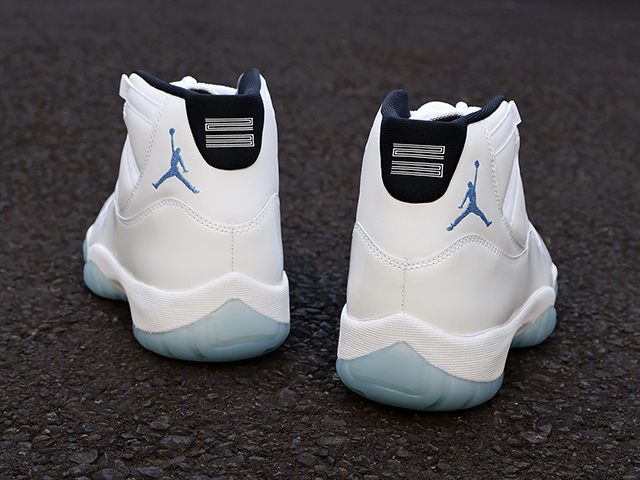 AIR JORDAN 11 RETRO “LEGEND BLUE”01
