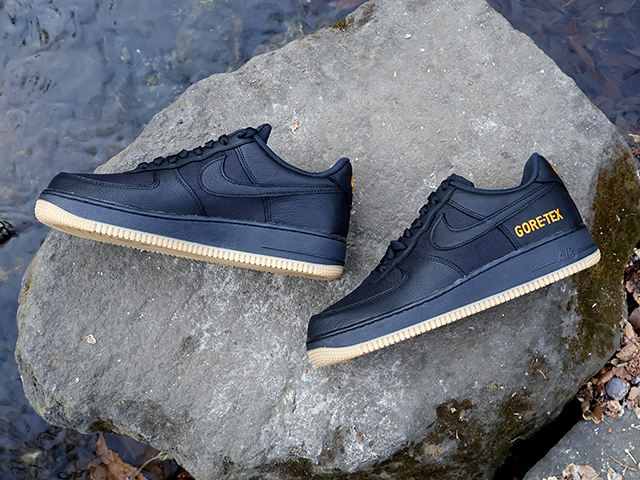 AIR FORCE 1 GORE-TEX “BLACK-LIGHT CARBON”01