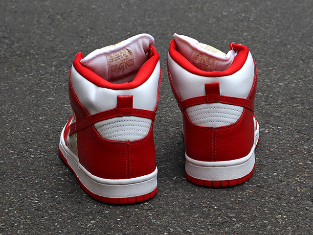 DUNK HIGH PRO SB “SUPREME” WHITE/VARSITY RED 200301
