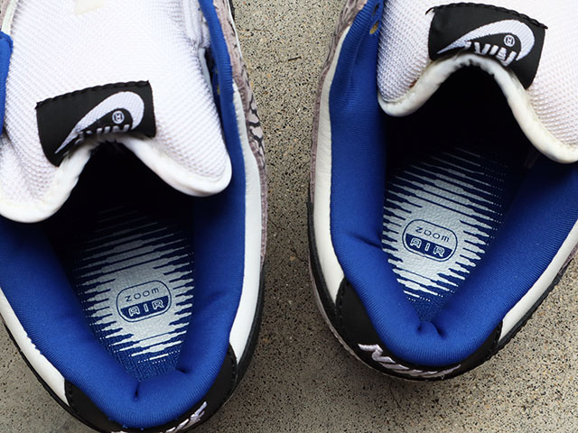 DUNK LOW PRO SB “SUPREME-WHITE CEMENT GREY” 200201