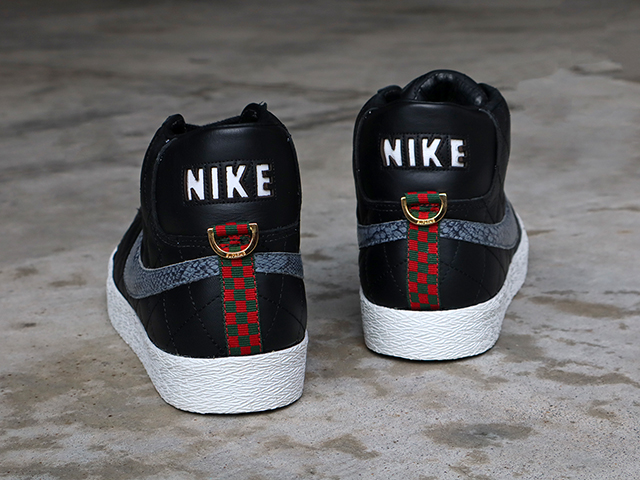 BLAZER SB SUPREME “SUPREME” BLACK01